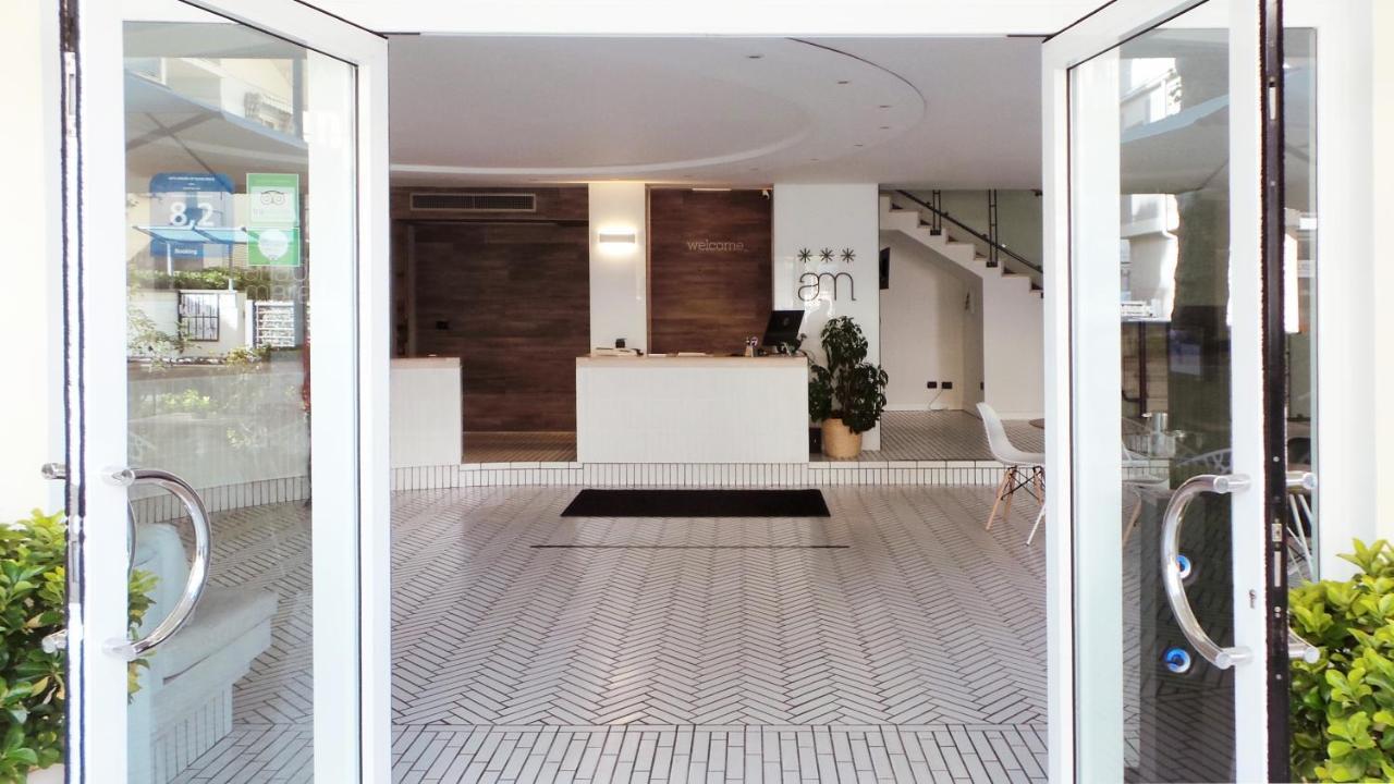 Hotel Aria Di Mare - Bed & Brunch In Centro A Riccione Zewnętrze zdjęcie