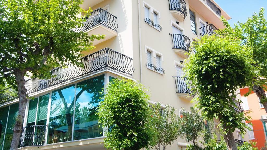 Hotel Aria Di Mare - Bed & Brunch In Centro A Riccione Zewnętrze zdjęcie